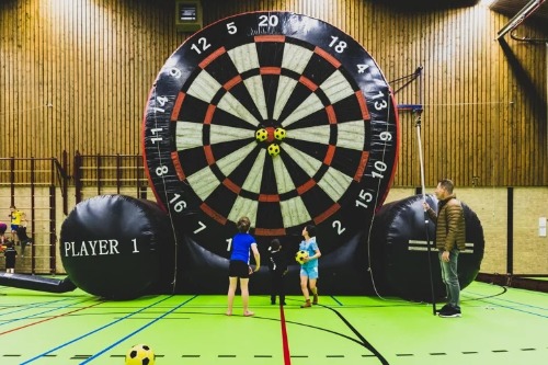 Foto van voetbaldarten (middenstandsbelangen)