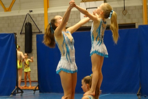 Recreatie acro-gymnastiek